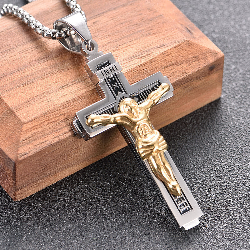 Collar de titanio con crucifijo de Jesús hecho a mano