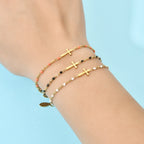 Pulsera de Cruz Minimalista Delicada
