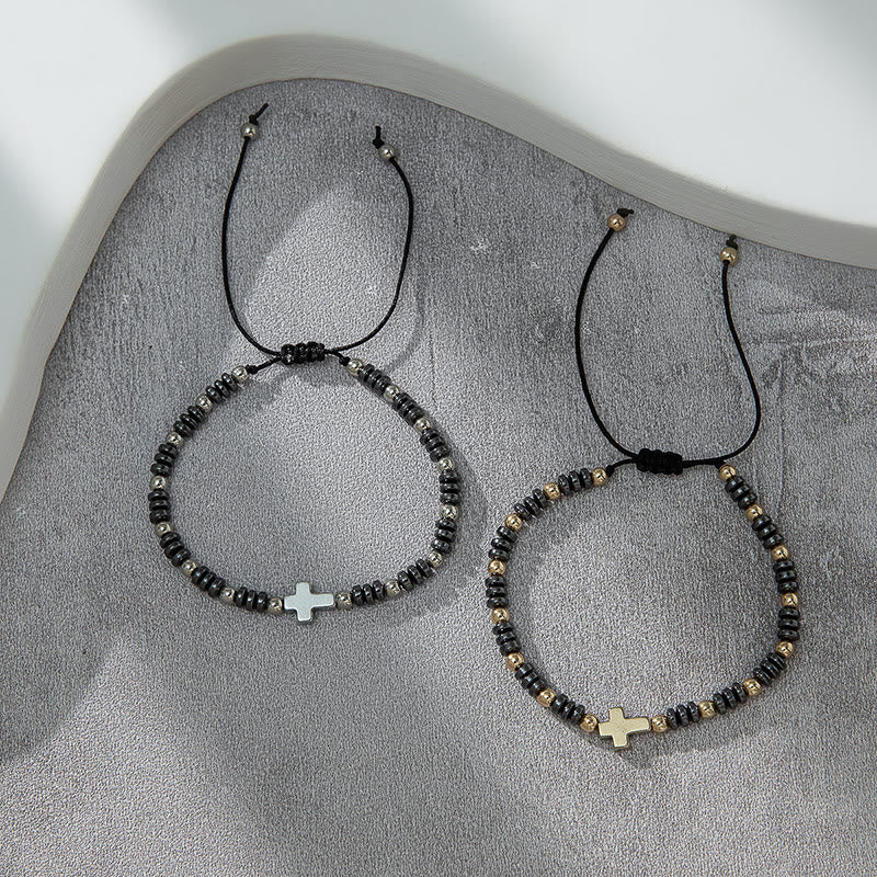Pulsera apilable de hematita con abalorios y 2 cruces