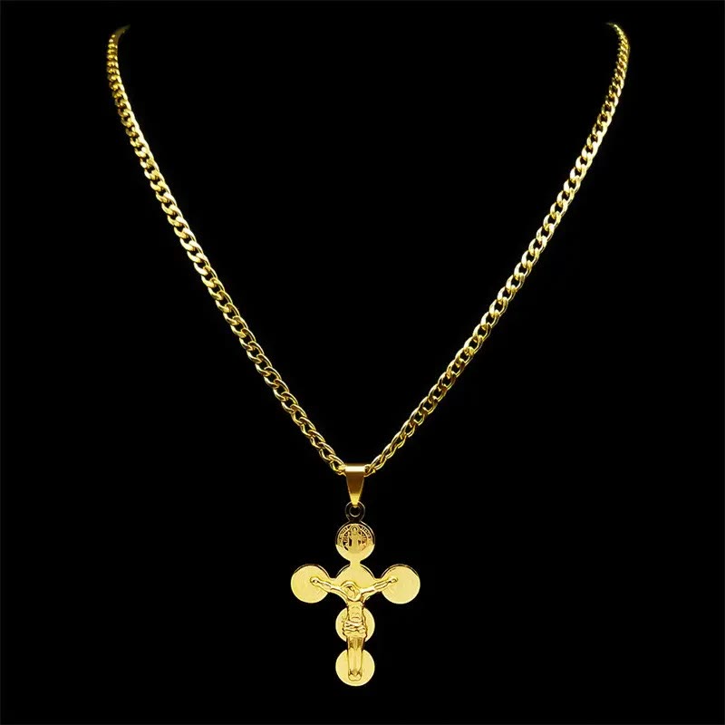 Collar con colgante de cruz de la Medalla de San Benito