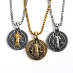 Collar con Símbolo de San Benito, Diseño de Doble Cara