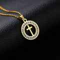 2 collares de acero inoxidable con colgante de cruz dorada de estilo minimalista