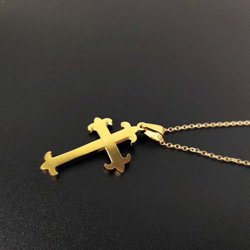 2 collares de acero inoxidable con colgante de cruz dorada de estilo minimalista