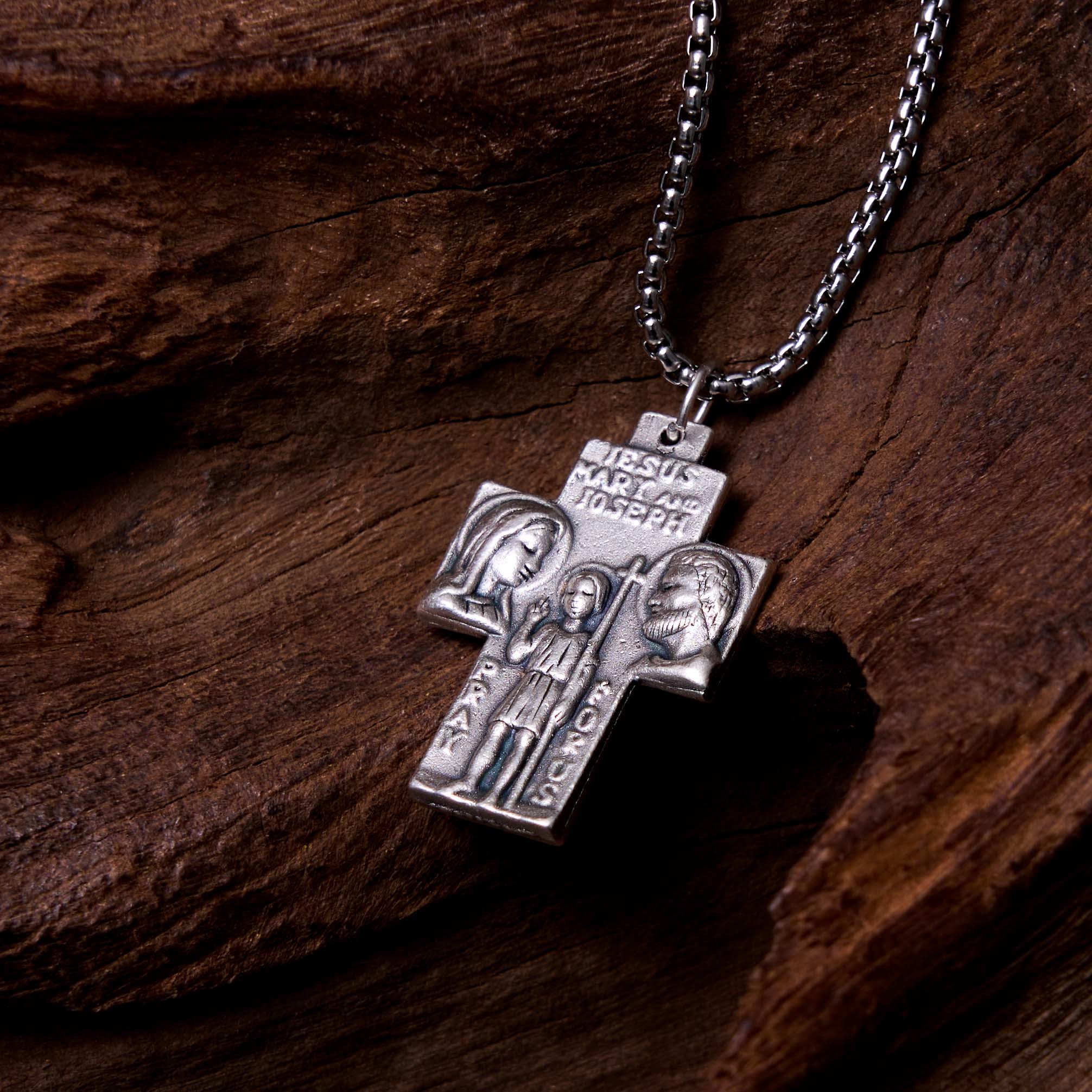 Collar de aleación con colgante de cruz de Jesús, María y José de estilo clásico