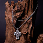 Collar de aleación con colgante de cruz de Jesús, María y José de estilo clásico