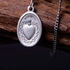 Collar con colgante de cruz y flor del Sagrado Corazón de Jesús de estilo clásico