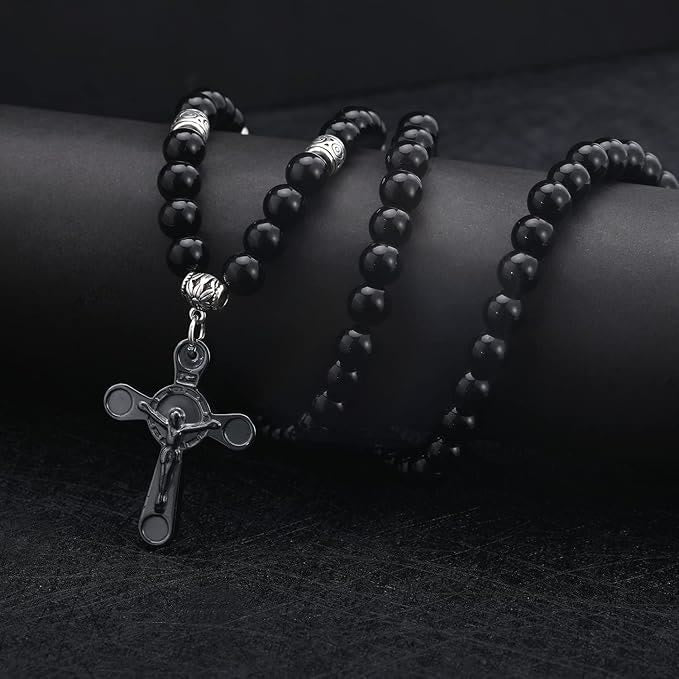 Collar con colgante de cuentas de gálgola negras, estilo retro noble, con crucifijo