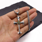 Collar con colgante de cadena de perlas cuadradas, diseño de moda, estilo sobrio, cruz de ojo de Dios