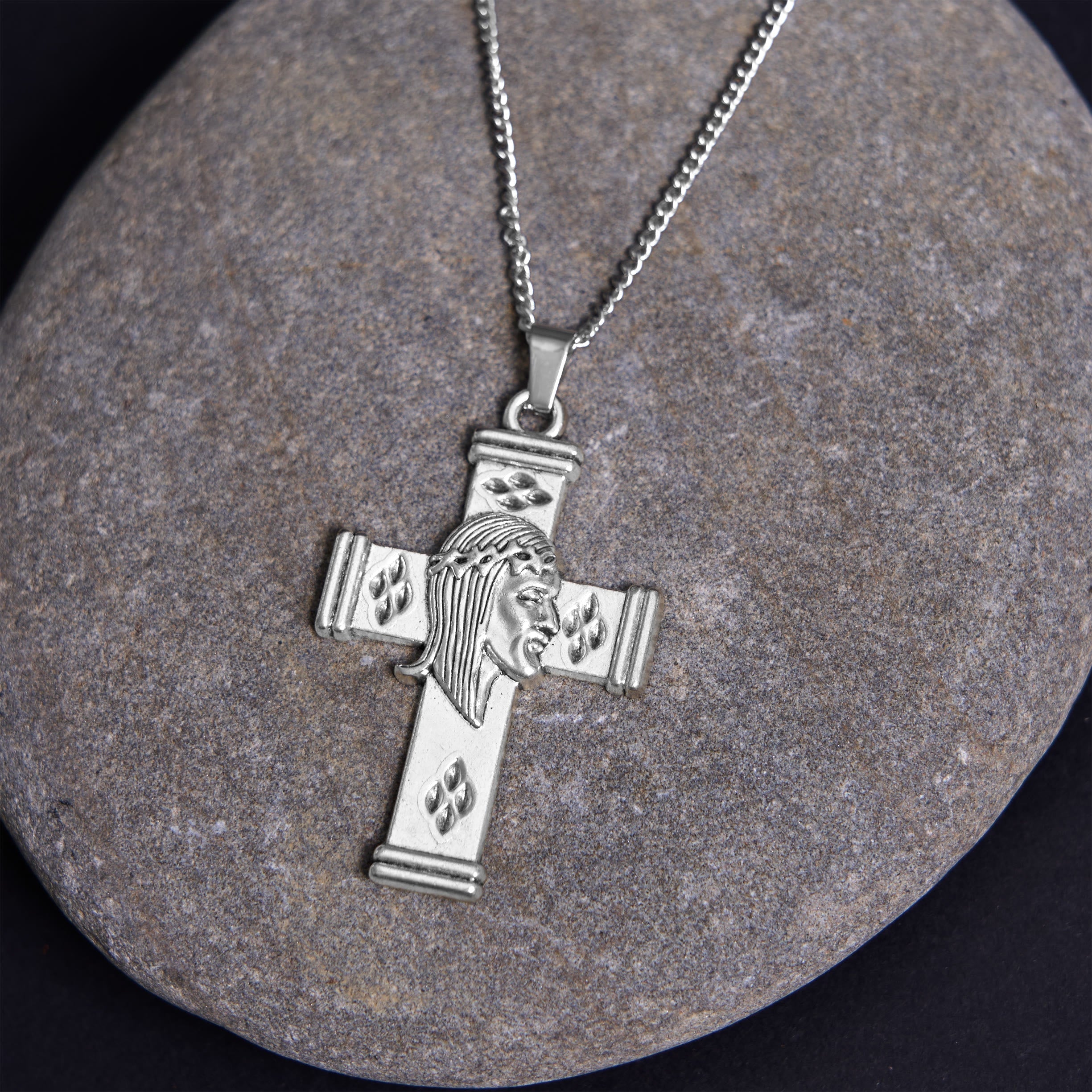 Retro Style Jesus Icon Cross Protection Pendant Necklace