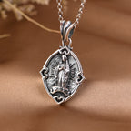 Collar con Colgante de Plata Esterlina de la Virgen de Guadalupe Estilo Retro Artesanal