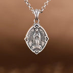 Collar con Colgante de Plata Esterlina de la Virgen de Guadalupe Estilo Retro Artesanal