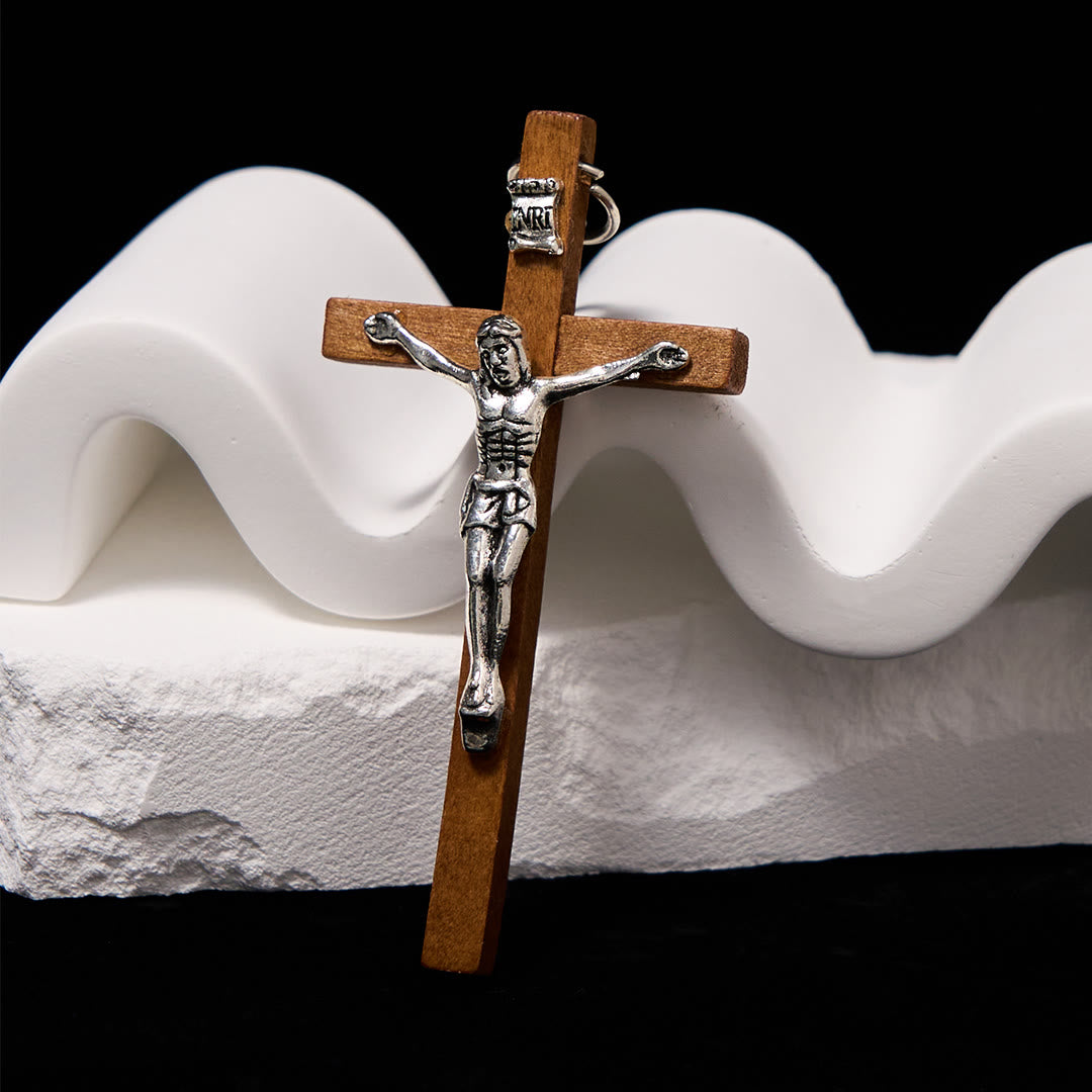Collar con colgante de aleación con crucifijo estilo clásico artesanal de madera