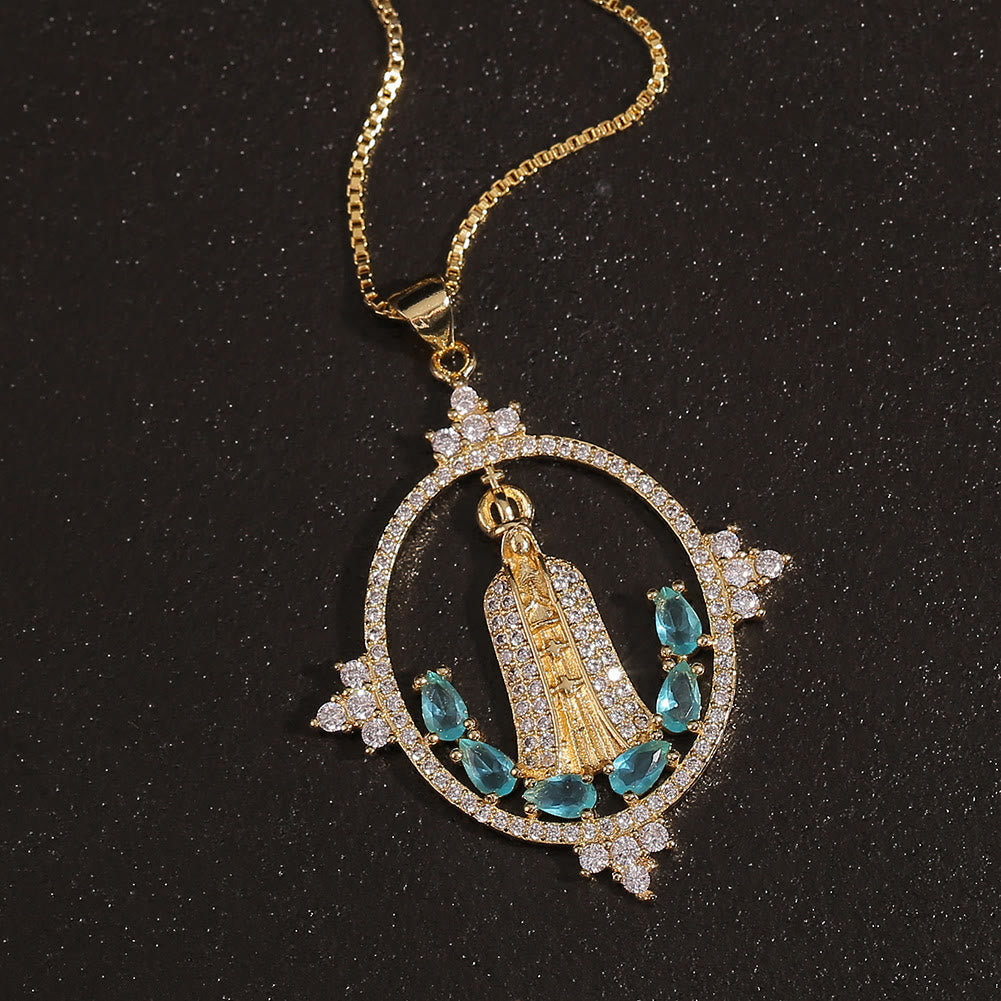 Collar Moderno de Nuestra Señora de Fátima Incrustado con Bendición Divina