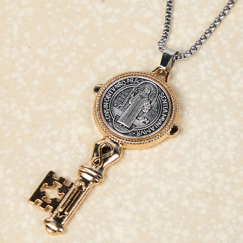 Collar con dije de aleación "San Benito protégenos" la llave de la fe