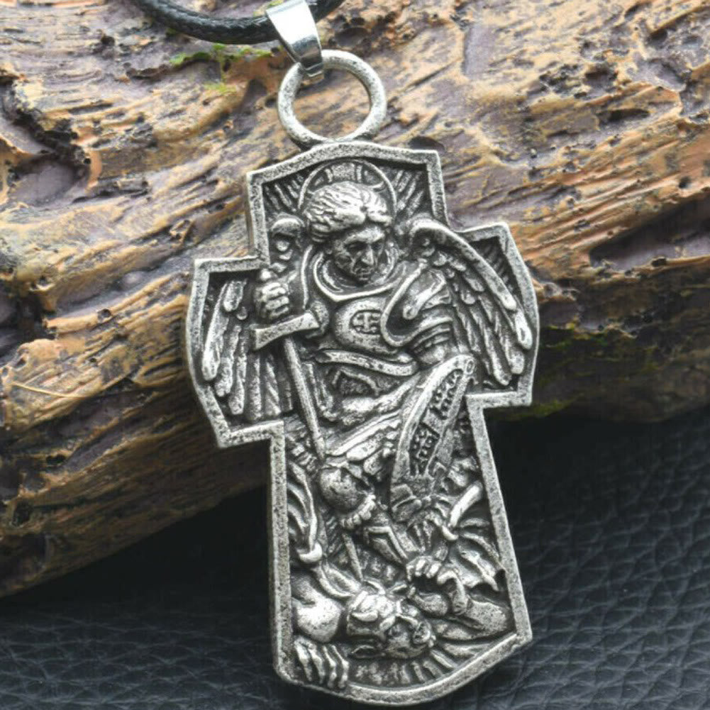 Medalla de San Miguel Arcángel Protégenos Collar con Colgante de Titanio
