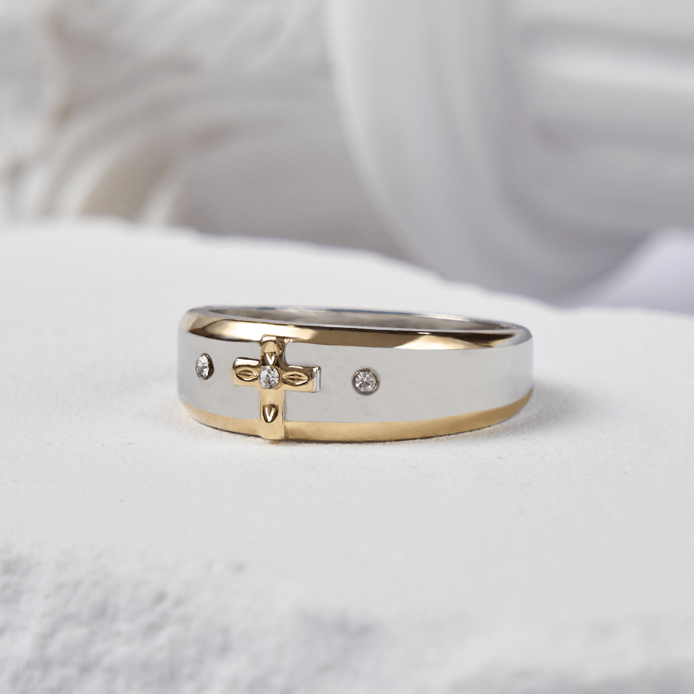 Anillo de aleación con cruz bidimensional de oro, estilo moderno (Hecho en Tierra Santa)