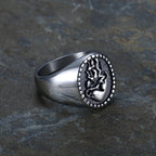 Anillo Clásico Retro Grabado de Acero Inoxidable con el Sagrado Corazón de Jesús