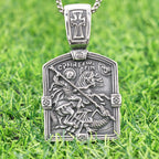 Collar de San Jorge matando al dragón - Un símbolo de coraje y protección divina
