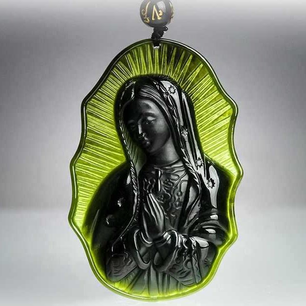 Collar de jade negro Hetian de Nuestra Señora de Guadalupe - Un emblema de devoción sagrada