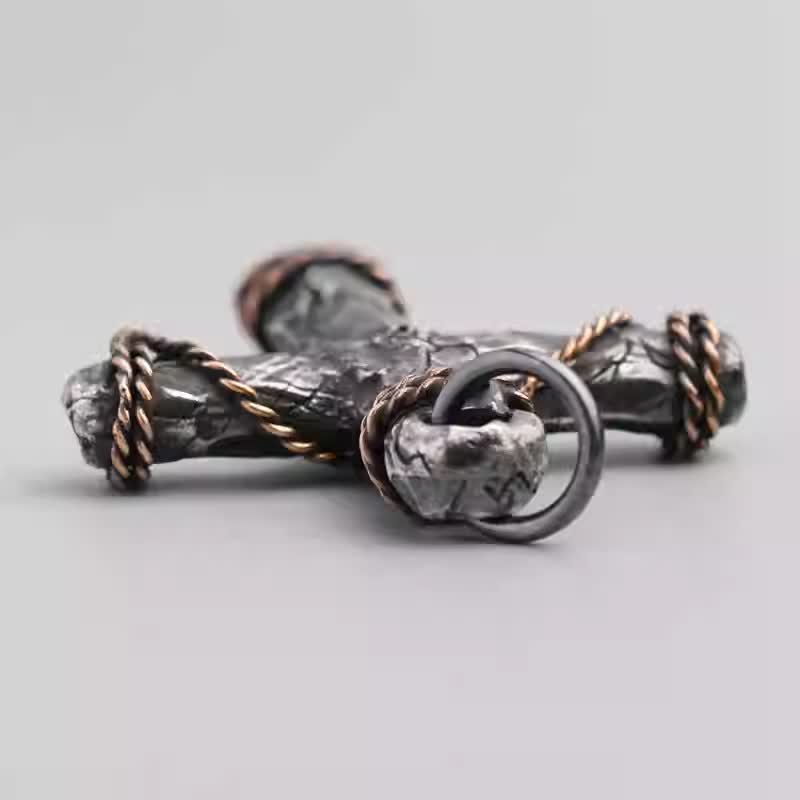 Exquisito Collar con Colgante de Crucifijo y Ancla de Plata 925 de Estilo Delicado