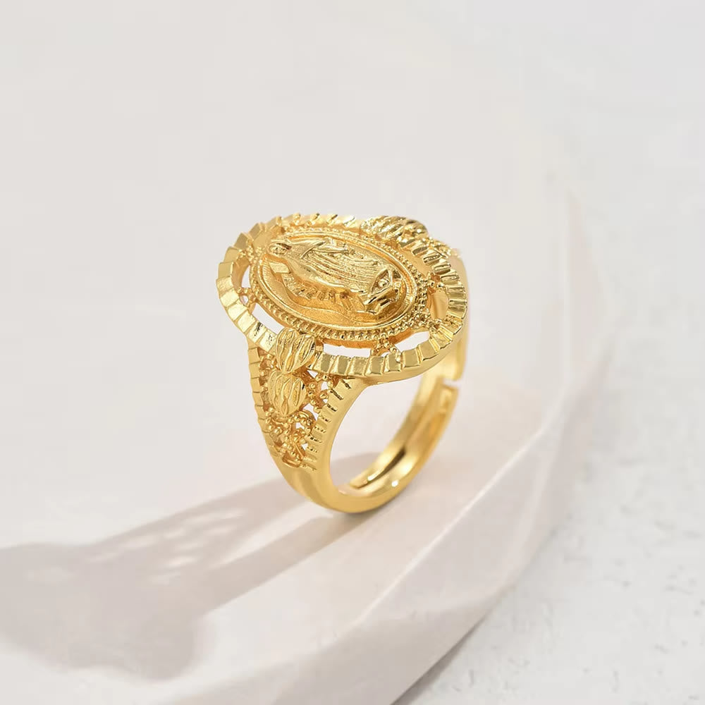 El Anillo de Nuestra Señora de Guadalupe de Estilo Vintage y Clásico: Un Homenaje Atemporal a la Fe y la Elegancia