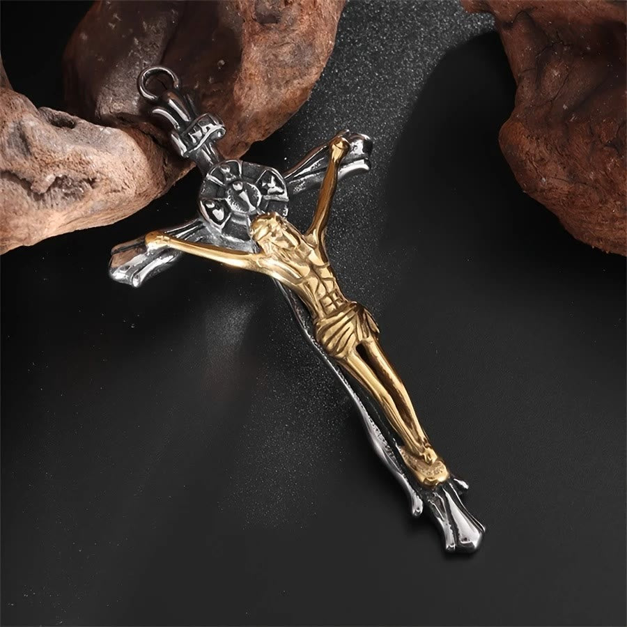 Collar de crucifijo de acero bicolor - El sacrificio divino