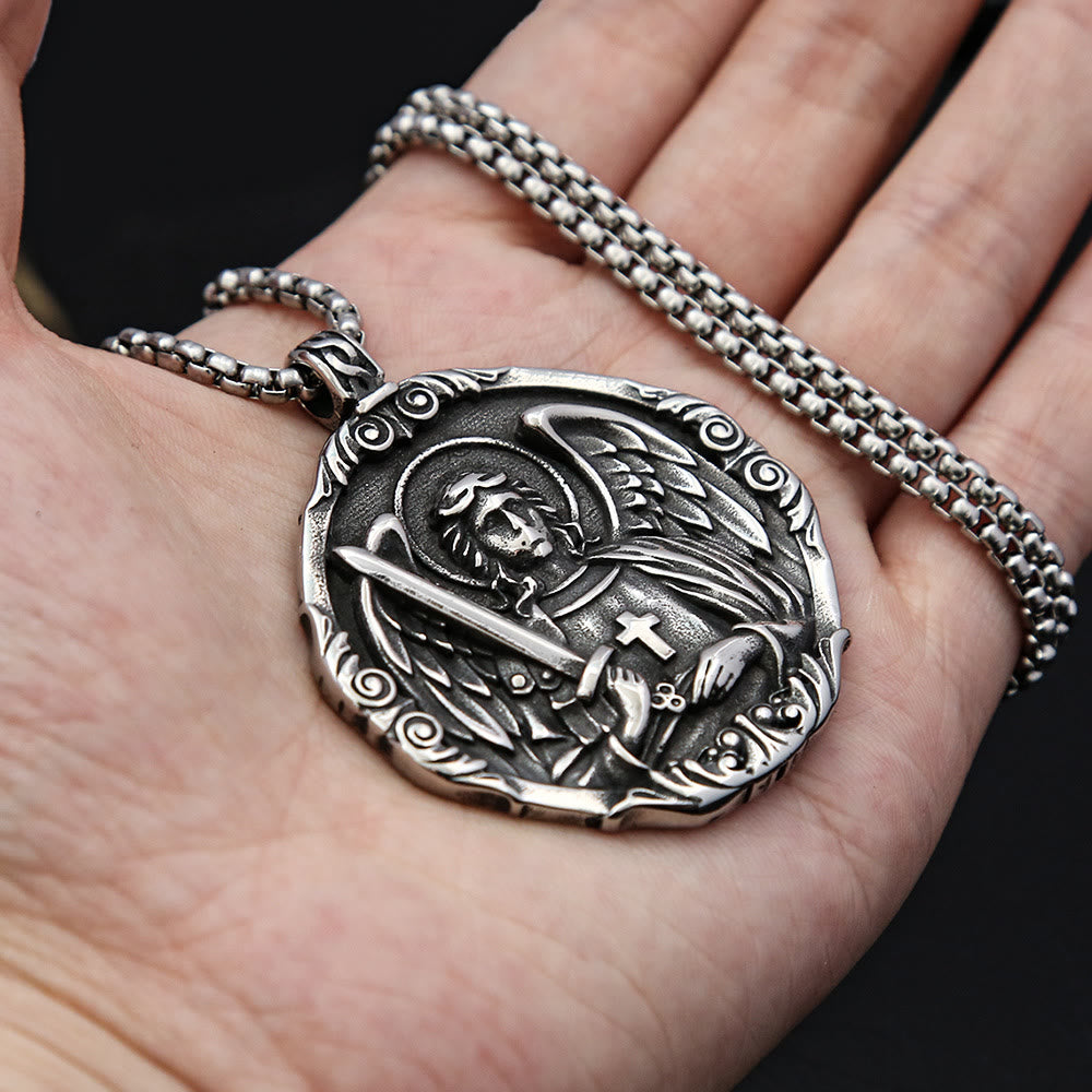 Cadenas de collar con colgante de acero inoxidable con alas de ángel cruzadas