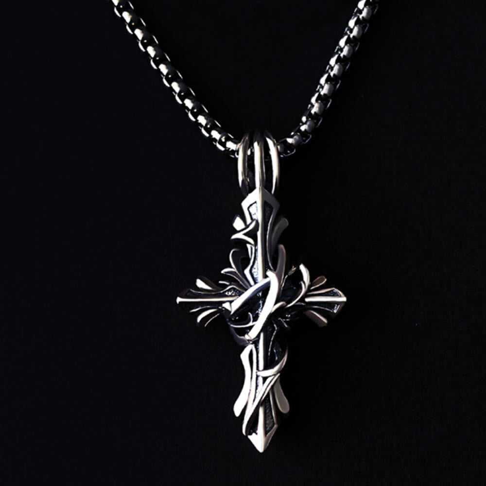 Collar Cruzado Vintage y Minimalista de Plata de Ley 925: Un Símbolo Atemporal de Devoción Espiritual