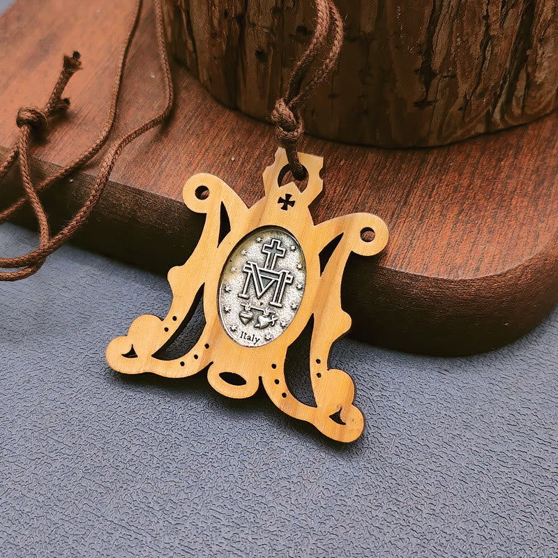 Collar de Medalla Milagrosa de Madera de Olivo Vintage: Un Emblema Atemporal de la Gracia Divina