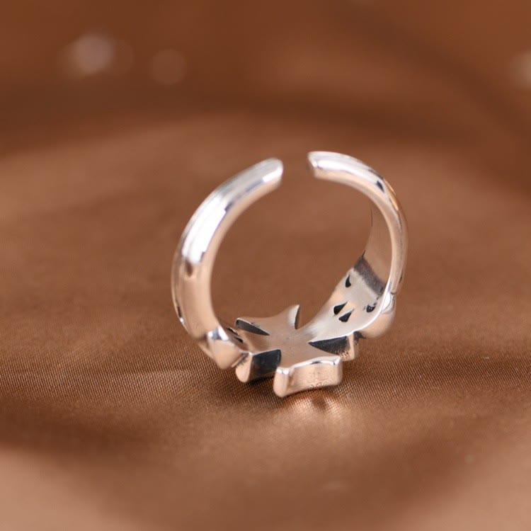 Minimalist 925 Silver Adjustable Maltese Cross Band Ring: Precious Heirloom of Faith