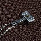 Collar de cruz de martillo de plata 925 sagrada: Símbolo de fe robusto con toque retro