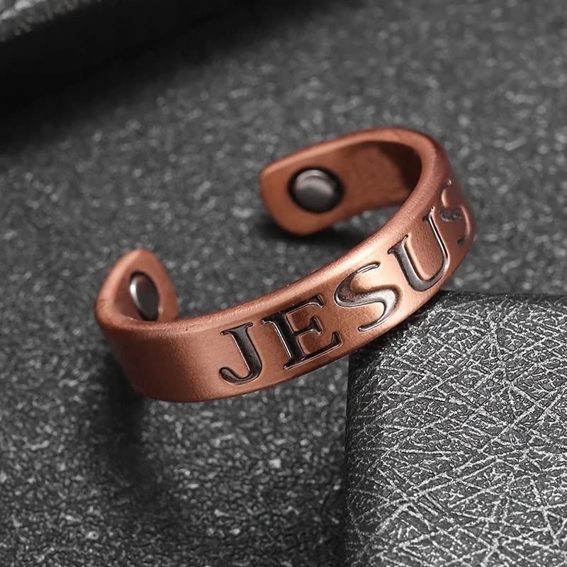 Anillo de Cobre Ajustable de Jesús Minimalista: Símbolo Distintivo de Fe