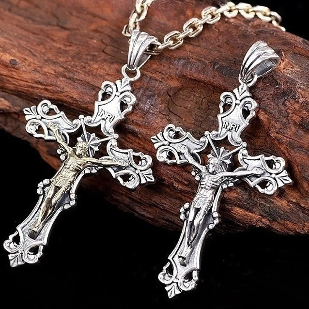 Collar Crucifijo Rústico de Bronce y Plata en S925: Un Testimonio de Fe