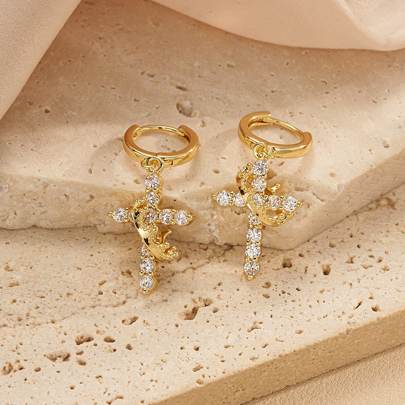 Collar y pendientes de cruz modernos "Crowned in Faith"