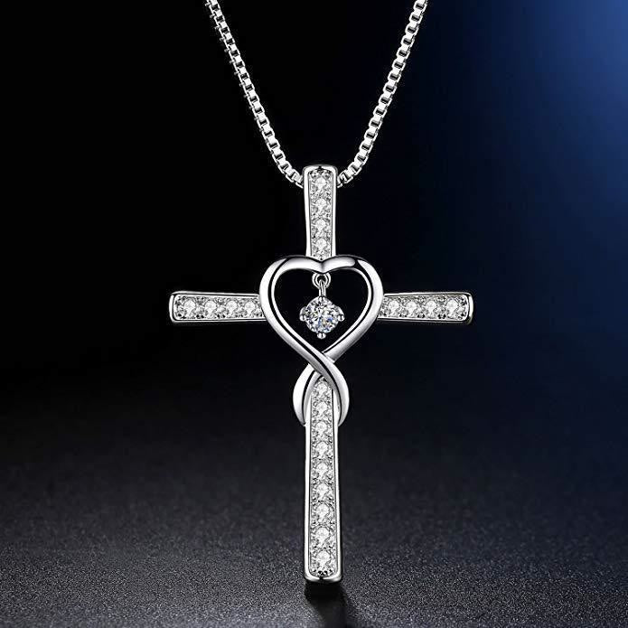 Collar Cruz de Piedra de Nacimiento de 12 Meses con Diseño de Corazón y Acentos Brillantes