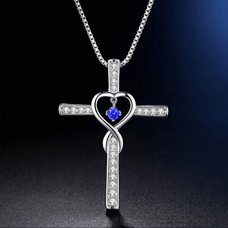 Collar Cruz de Piedra de Nacimiento de 12 Meses con Diseño de Corazón y Acentos Brillantes