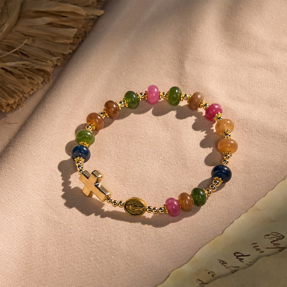 Pulsera de Cuentas de Turmalina con Cruz y Medalla Milagrosa