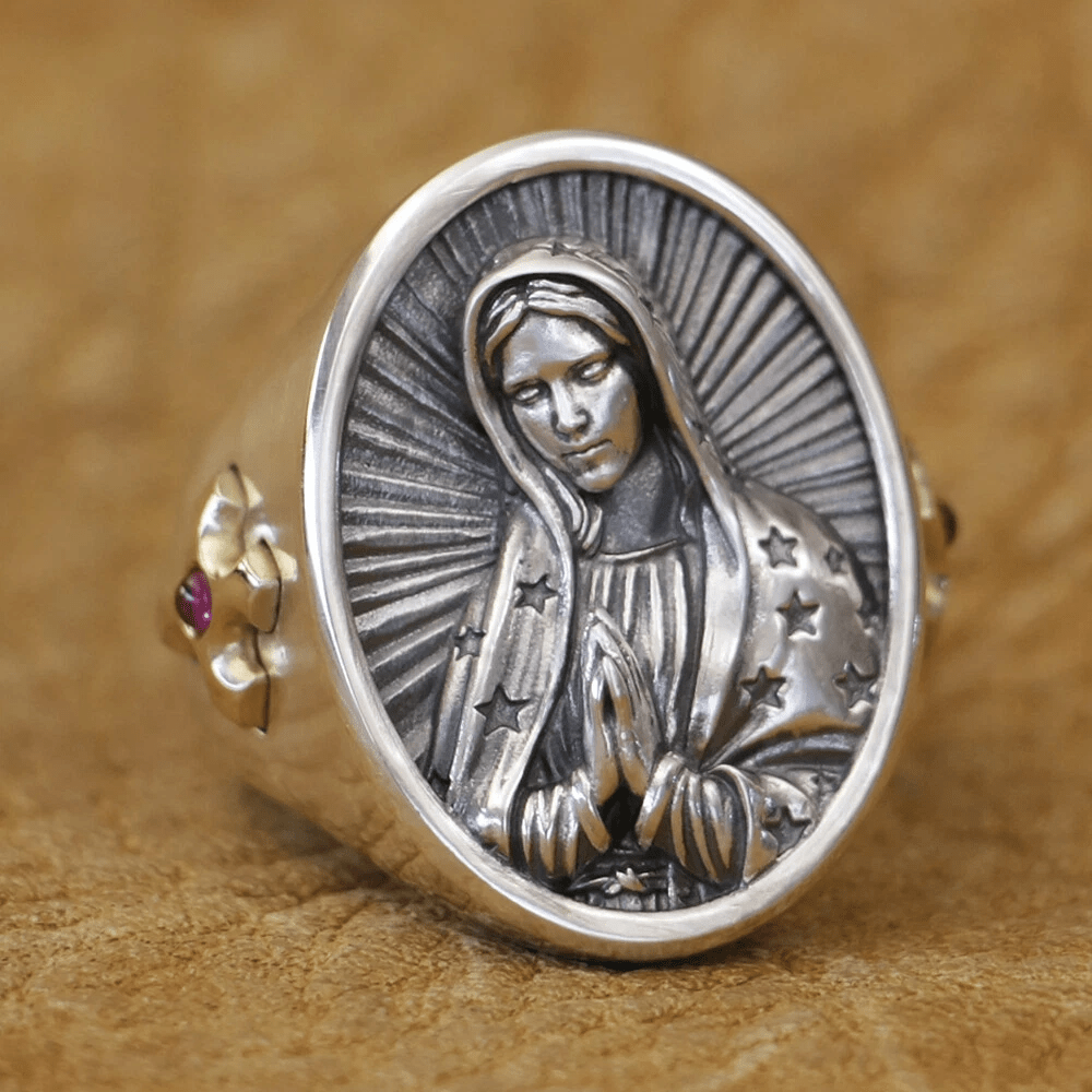 Anillo Ovalado Virgen María en Plata 925 Protección Divina y Oración