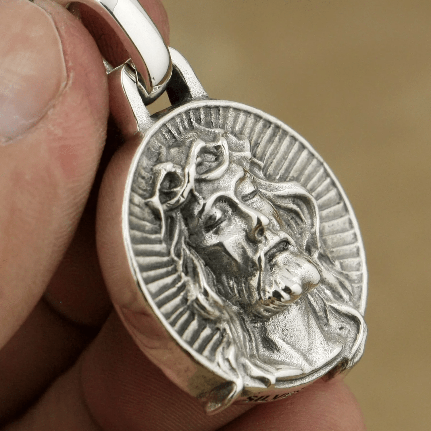 Collar Sagrado de Plata Esterlina 925 con Corona de Espinas de Jesús