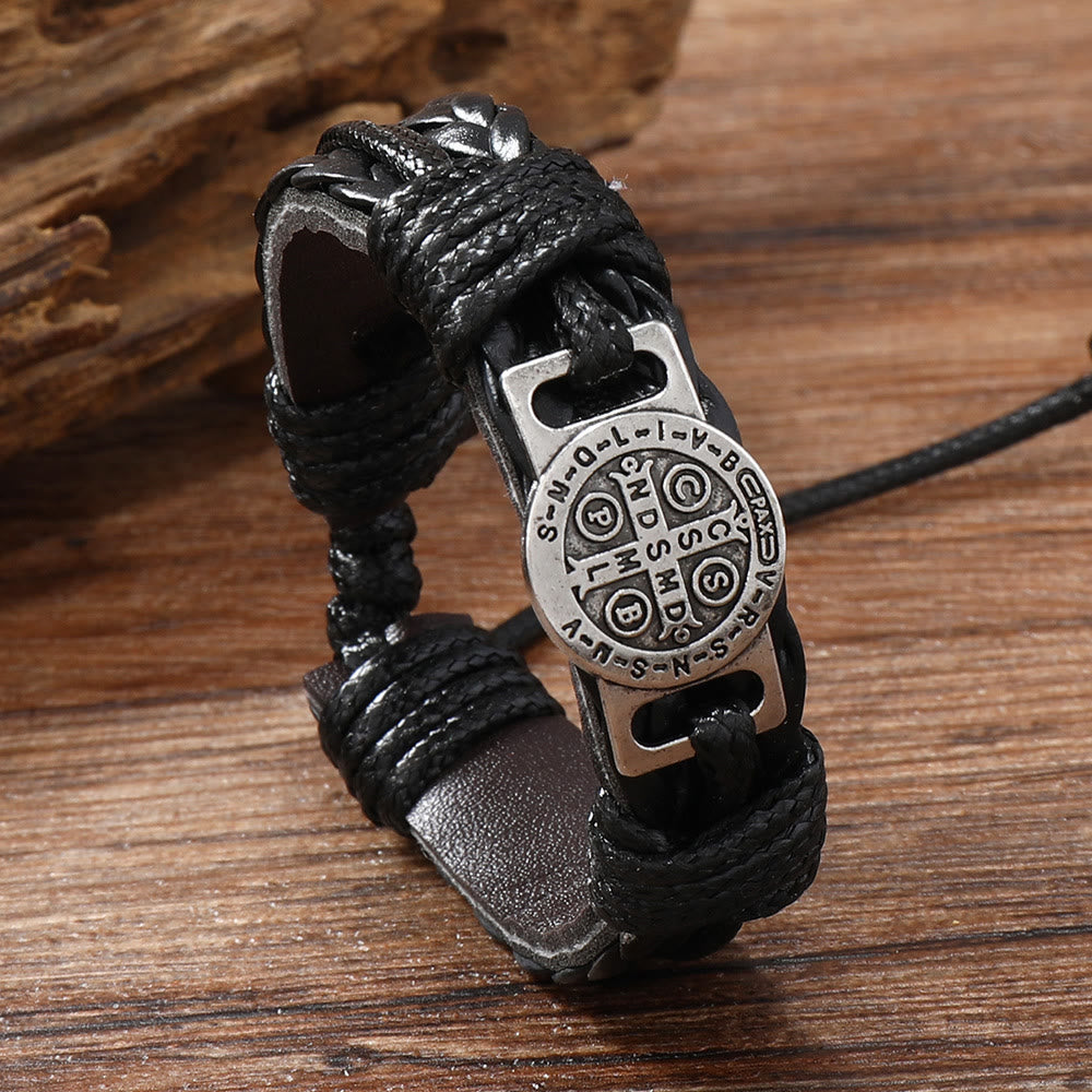 Pulsera clásica de cuero de San Benito de 2 colores: Símbolo de fe y coraje