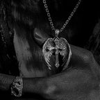 Collar con colgante de cruz y alas de ángel de la guarda: Joyería de protección espiritual