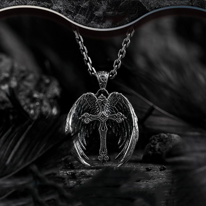 Collar con colgante de cruz y alas de ángel de la guarda: Joyería de protección espiritual