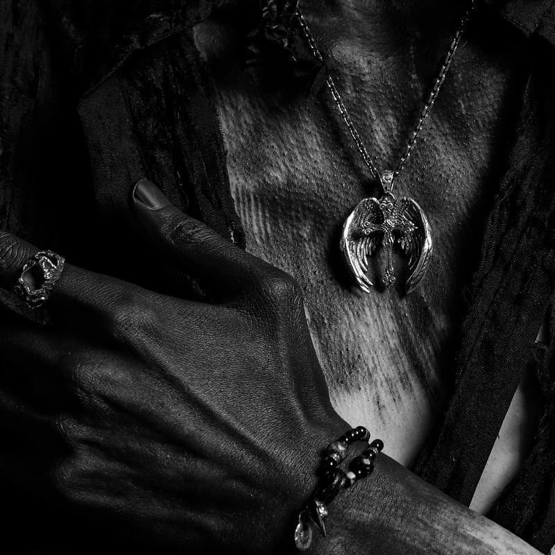 Collar con colgante de cruz y alas de ángel de la guarda: Joyería de protección espiritual