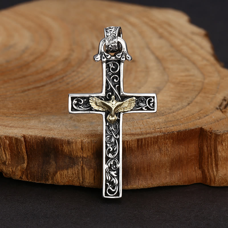 Intrincado Collar de Cruz de Plata de Ley con Paloma Dorada: Una Exquisita Fusión de Detalle y Devoción
