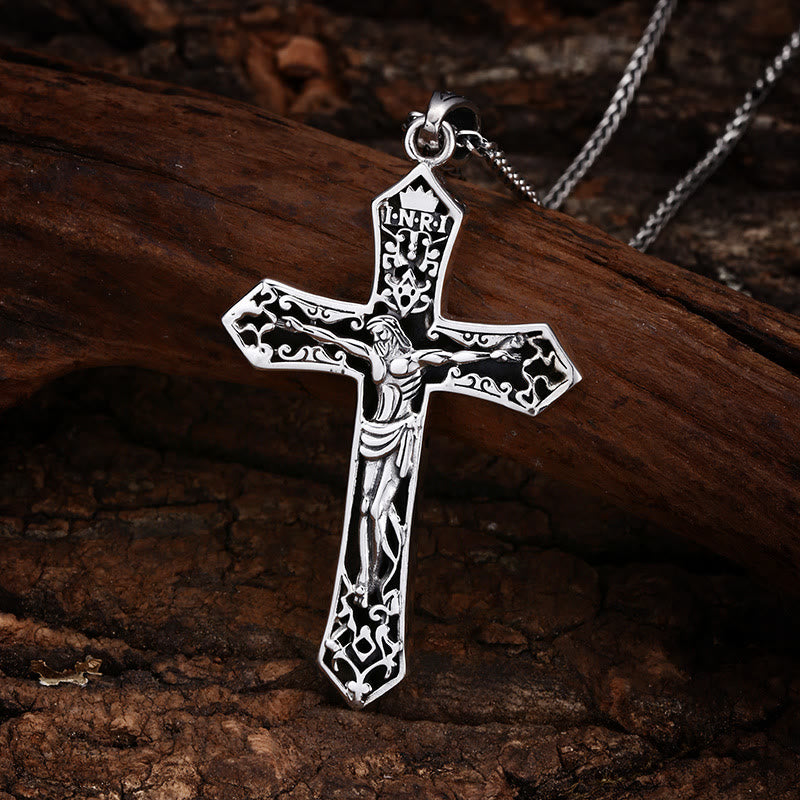 Colgante de Crucifijo INRI de Plata Esterlina Estilo Vintage: Un Emblema Atemporal de Sacrificio y Gracia