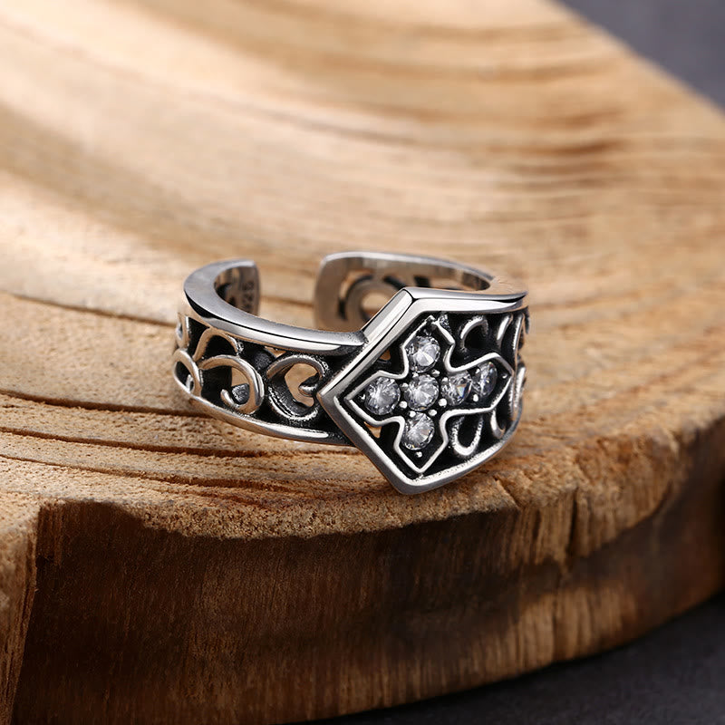 Anillo de Cruz Abierta de Plata 925 Artesanal con Zirconia: Una Fusión Única de Artesanía y Fe