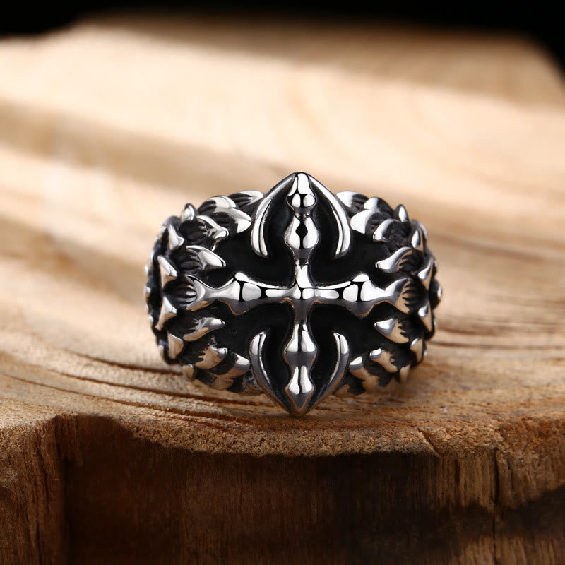Vintage Textured Silver Cross Ornament Ring: A Cherished Symbol of Spiritual Connection