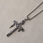 Collar de cruz INRI de plata de ley artístico: una mezcla única de arte y fe