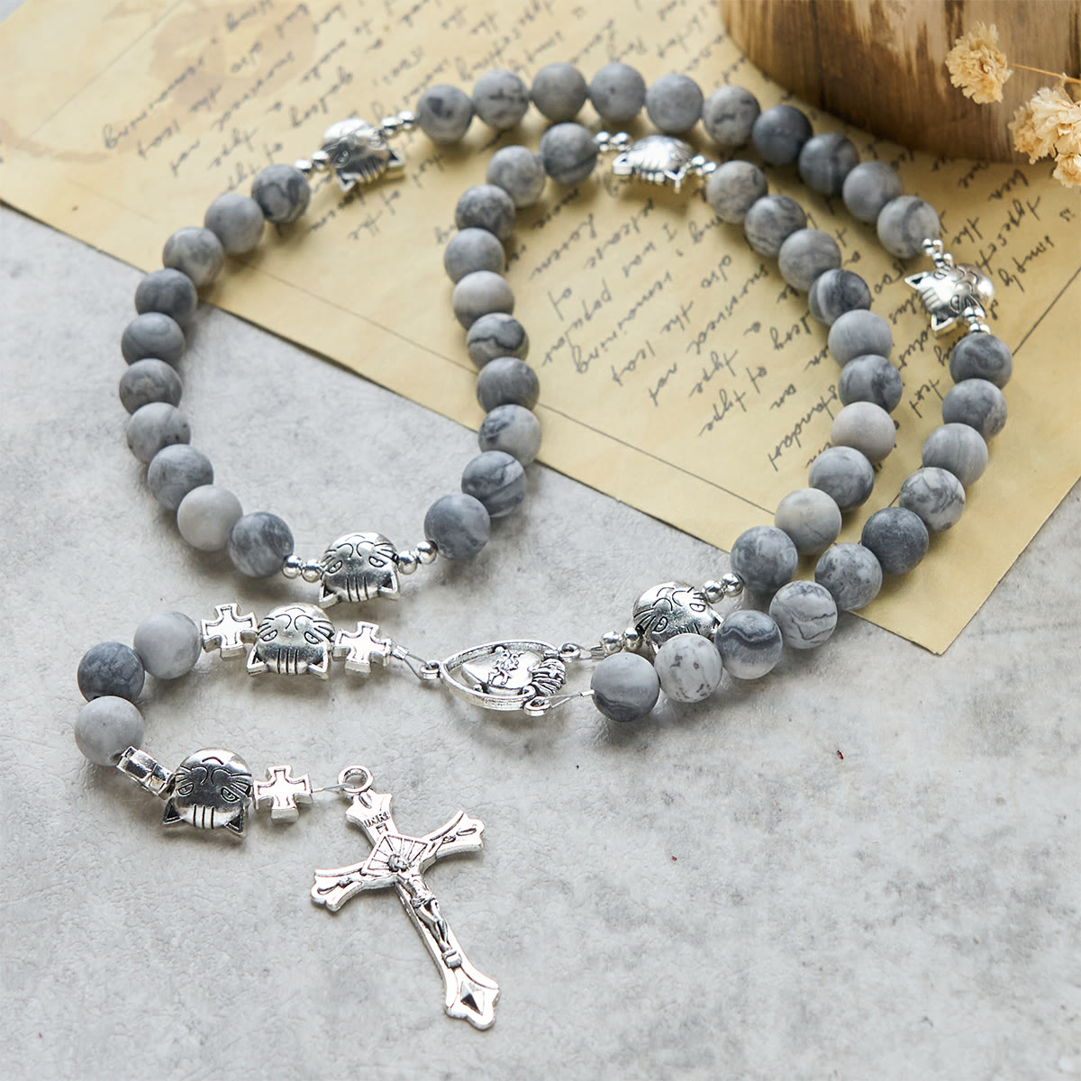 Rosario de oración para gato atigrado gris claro: Pulsera para el cuidado de gatos callejeros, Rosario de animales