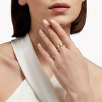 Anillo de banda con recortes en forma de cruz múltiple: Joyería de fe en acero inoxidable de dos tonos